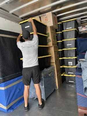 Elite Haulerz LLC