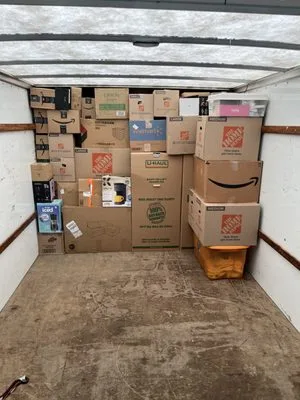 Metro Lightning Logistics INC