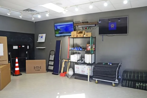 Hoekstra Moving Company LLC
